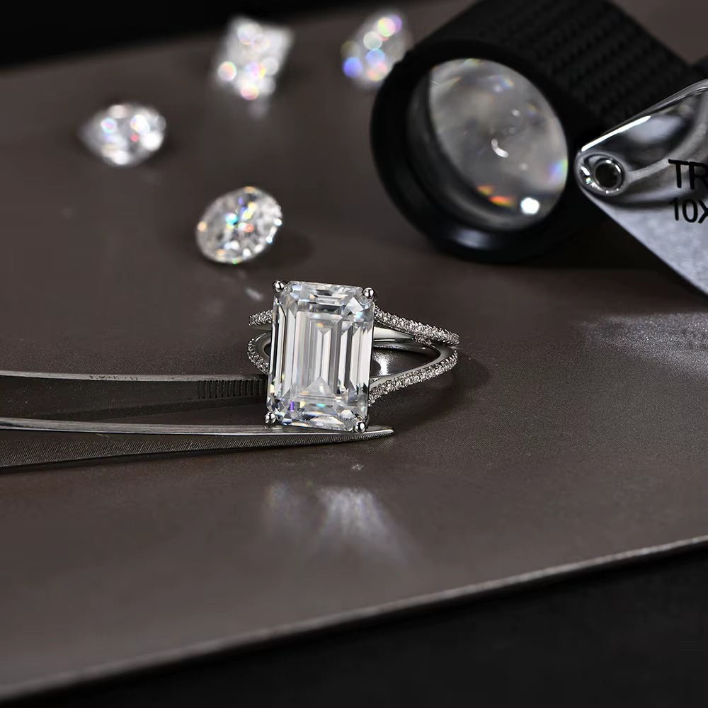 LR03950WMOS-4 10.0ct emerald cut moissanite ring
