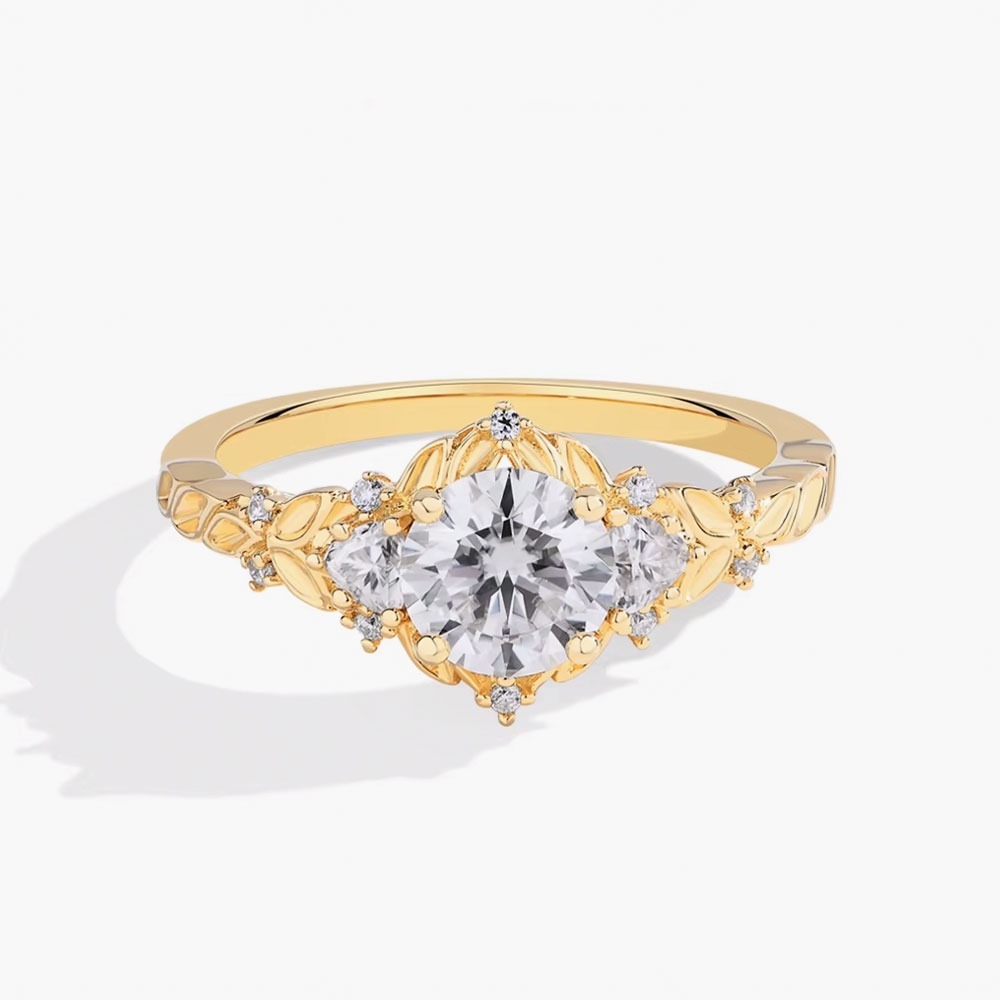 LR04348WMOS-4 luxury moissanite ring