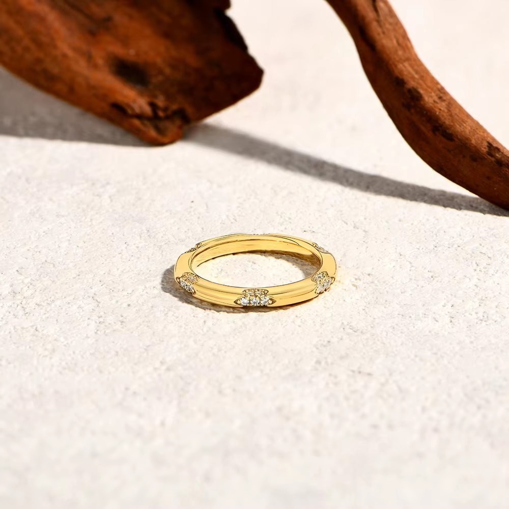 full d vvs1 diamond simple moissanite rings